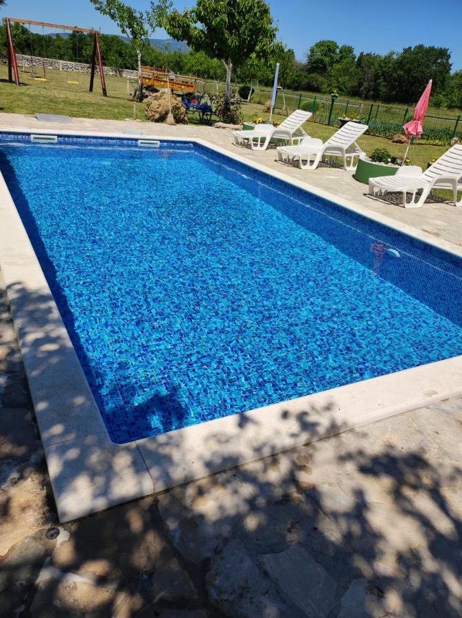 Nikini Dvori Villa Gradac  Bagian luar foto