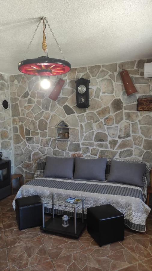 Nikini Dvori Villa Gradac  Bagian luar foto